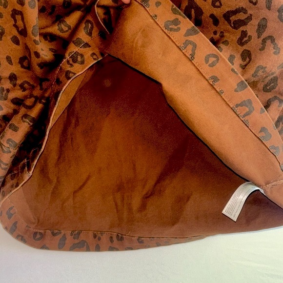 🆕 Universal Thread Denim Leopard Print Puff Sleeve Dress with Pockets—LAST 1 - Picture 8 of 12